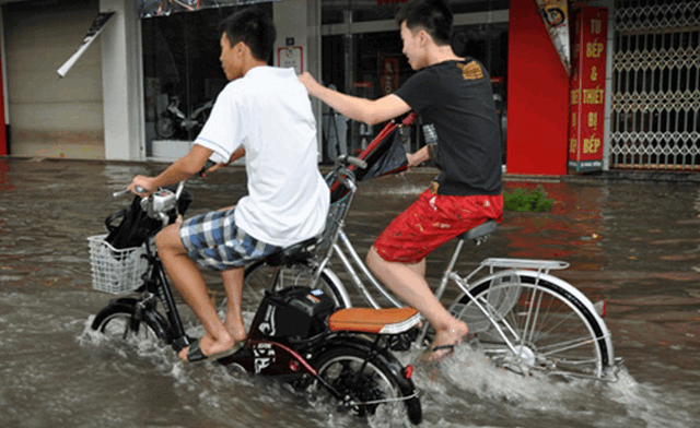 Xe đạp điện bị ngập nước